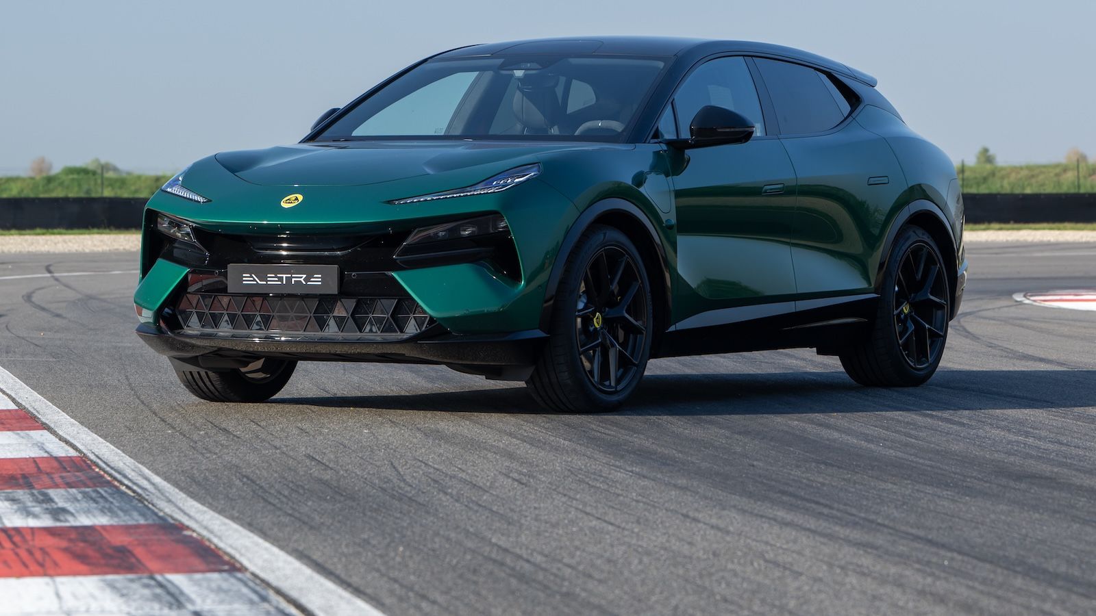 Νέα γενιά plug-in υβριδικών Lotus από το 2026 – Πρώτο το Eletre με 912 ίππους